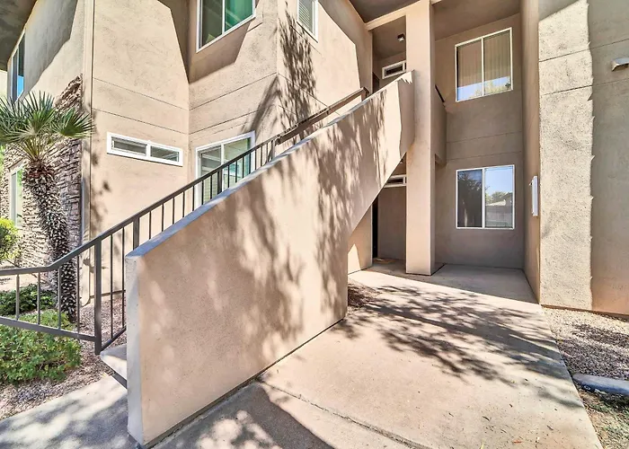 Shop & Golf! Gem W/ Pool Access In * Scottsdale