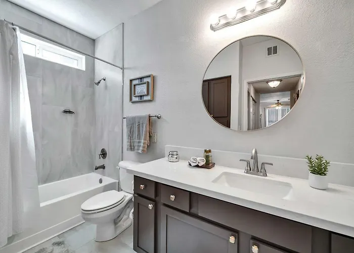 Shop & Golf! Gem W/ Pool Access In Dom wakacyjny Scottsdale